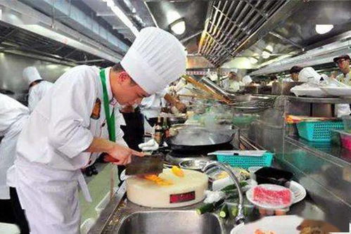 餐飲店突發火情 聯動校園緊急疏散